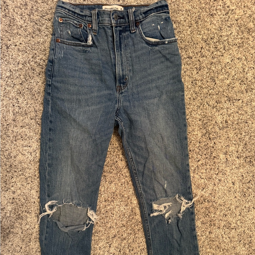 Women’s jeans